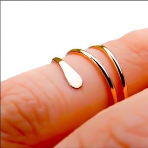 14K GOLD SPIRAL ADJUSTABLE MIDI RING